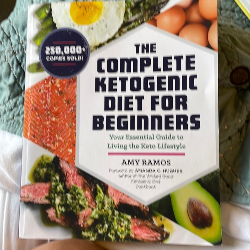 Complete ketogenic diet book